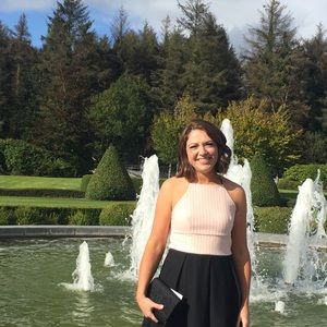 Meet your Posher, Claire